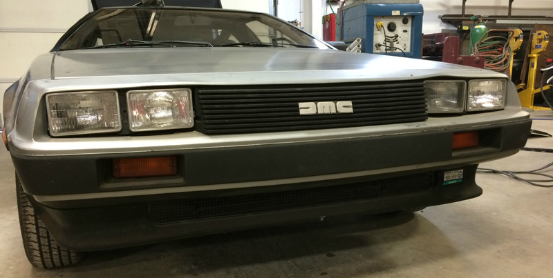 Illustration for article titled Get Inside This Awesomely Quirky Delorean DMC-12